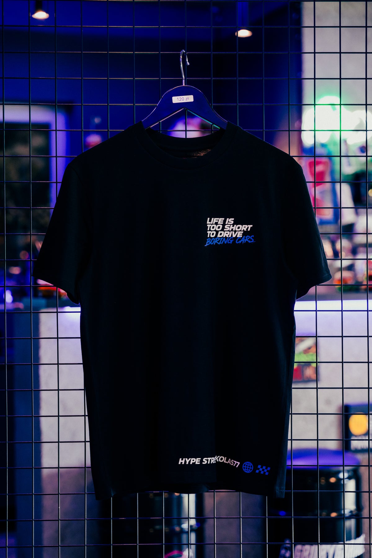 T-shirt Hype Strefa x Kolas77 czarny